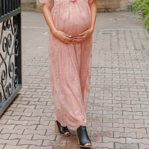 PinkBlush Lace Mesh Plus Maternity Maxi Dress 1X - Picture 10 of 13